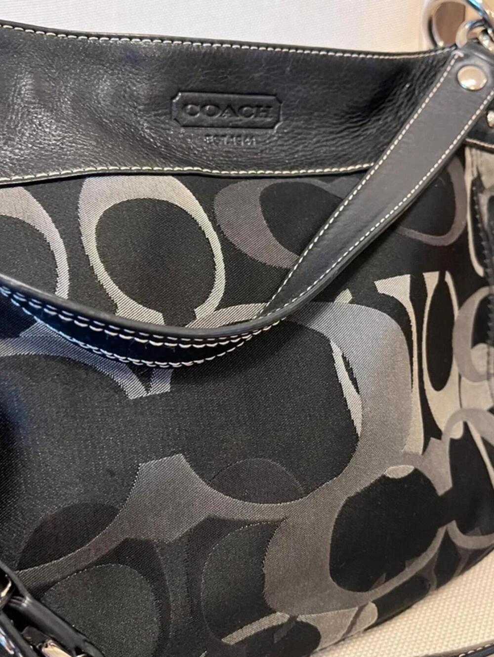 Coach vintage Y2K Black optic Zoe bag - Picture 7 of 8